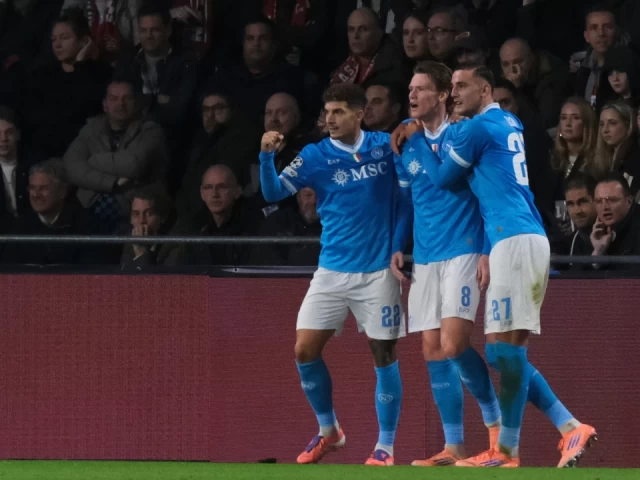 Champions League: Νάπολι - Άιντραχτ Φρανκφούρτης, ζητούμενο η αντίδραση