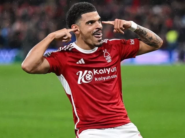 Πρέμιερ Λιγκ: Mιλούν οι έδρες