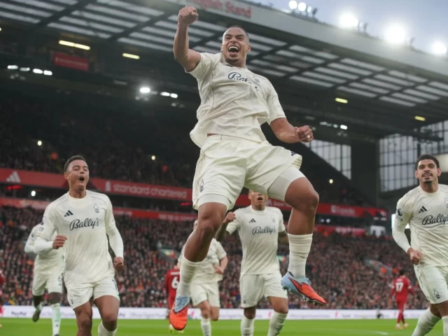 Λίβερπουλ - Νότιγχαμ 0-3: 'Εστησε πάρτι μέσα στο Άνφιλντ! 