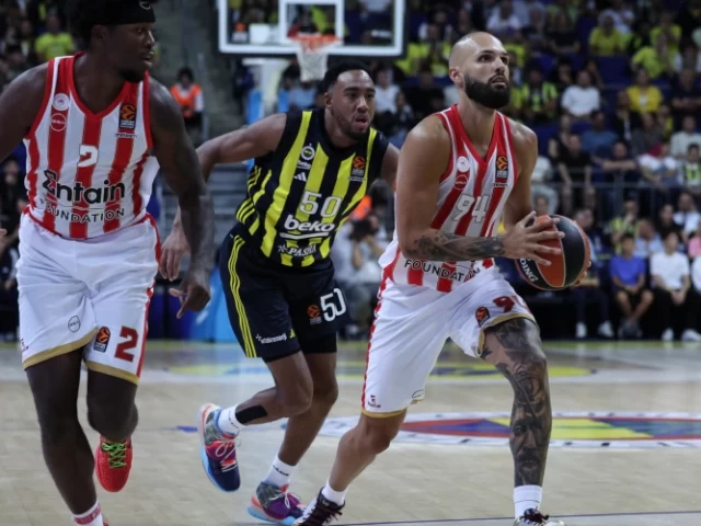 Euroleague: Ντέρμπι στο Φάληρο