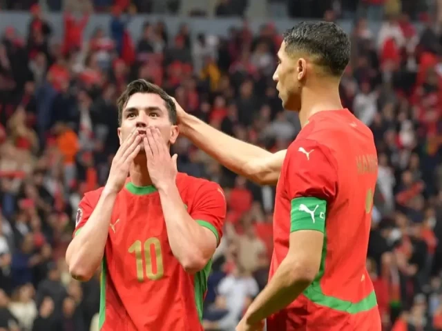 Κύπελλο Εθνών Αφρικής: Καμερούν - Μαρόκο, παίκτες και κόσμος γίνονται ένα