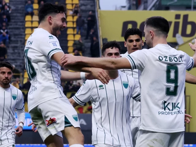 Όρθιος στη ματσάρα του Βικελίδης ο Λεβαδειακός