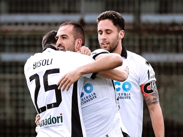 Β' Ιταλίας: Τσεζένα - Πεσκάρα, ο άσος στο τραπέζι