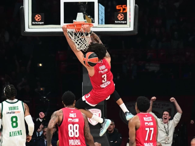 Ολυμπιακός-Παναθηναϊκός 86-80: Θρίαμβος με υπογραφή Μπαρτζώκα