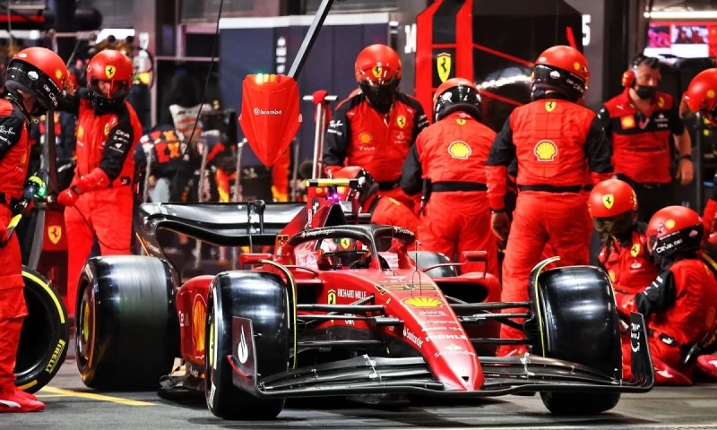 Formula 1: Εντυπωσιακή η ταχύτητα στο διπλό pit stop της Ferrari (vid)