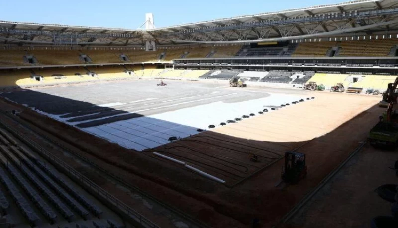 AEK: O αγωνιστικός χώρος της OPAP Arena