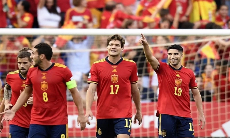 Κορυφή η Ισπανία (2-0 την Τσεχία), η Ελβετία νίκησε 1-0 την Πορτογαλία (vids)