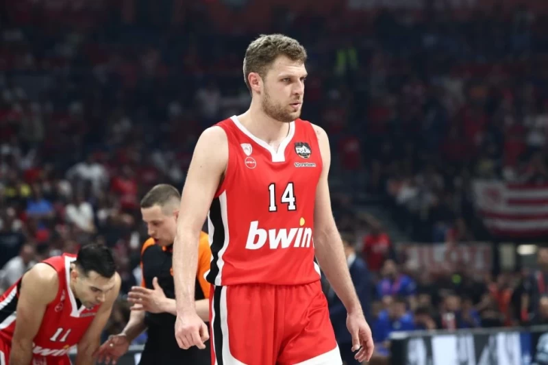 Basket League: Ο Βεζένκοβ είναι ο πολυτιμότερος για το 2021/22