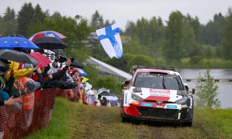 WRC: Κυρίαρχος και στην Εσθονία ο Ροβάνπερα (vid)