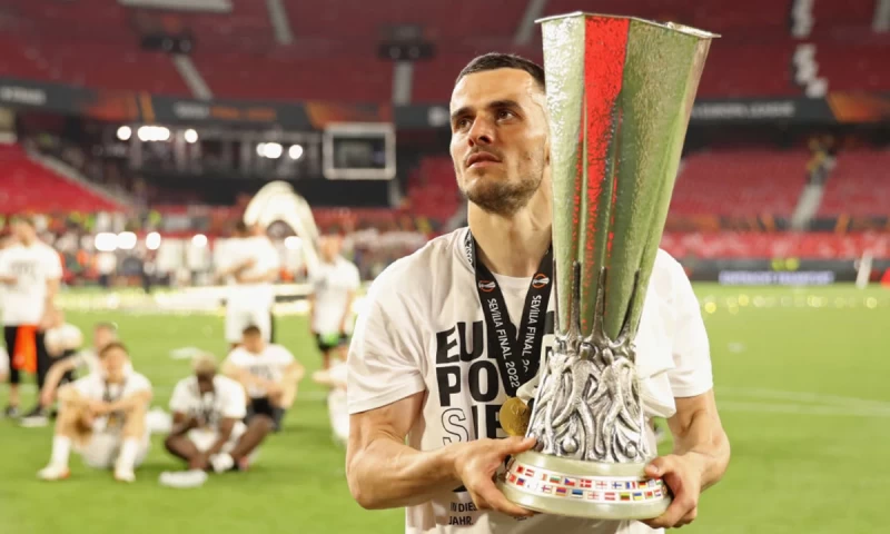Γιουβέντους: Έκλεισε ο Κόστιτς, δεν παίζει στο ευρωπαϊκό Super Cup με την Άιντραχτ