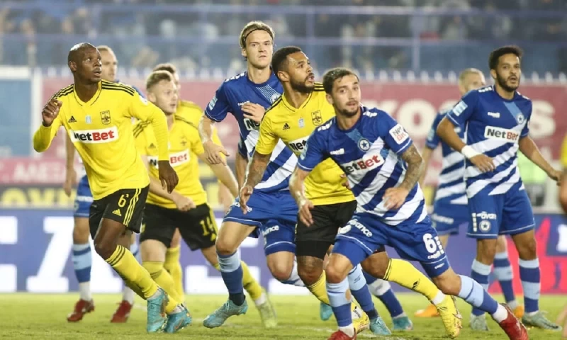 Super League: 