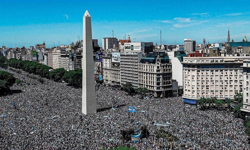Μουντιάλ 2022: «Τρέλα» στην Αργεντινή για την Παγκόσμια Πρωταθλήτρια [vids]