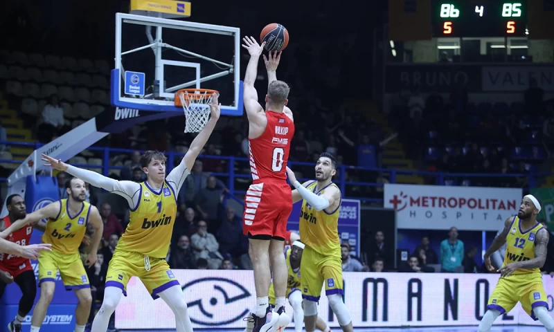 Basket League: Ο Ολυμπιακός νίκησε στο Περιστέρι με buzzer beater [vids]