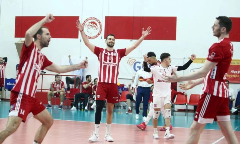 Volley League: Σπουδαία ανατροπή Ολυμπιακού, 3-2 τον ΠΑΟΚ [vid]