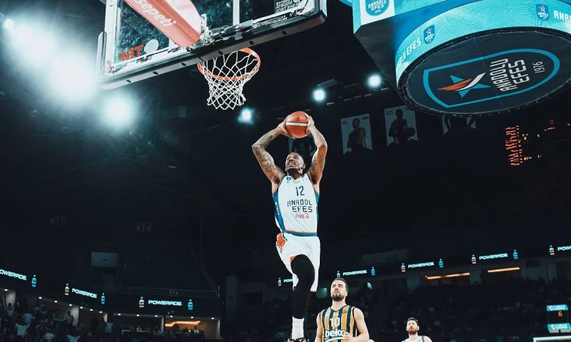 Τουρκία Basketbol Super Ligi: Η 4η μάχη Εφές - Φενέρμπαχτσε