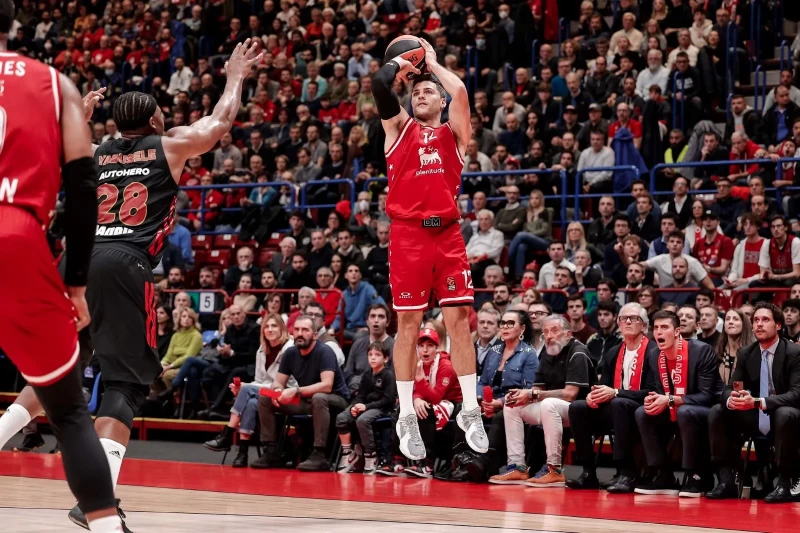 Lega Basket: Φουλ δράση, προβάδισμα στις έδρες