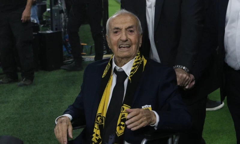 ΑΕΚ: Θρήνος για τον Κώστα Νεστορίδη