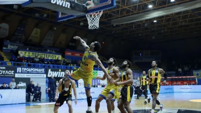 Μεγάλη νίκη το Περιστέρι, 89-78 την ΑΕΚ [vid]