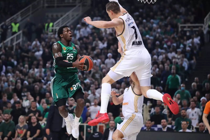 Επίδειξη δύναμης από την Ρεάλ, 78-90 τον Παναθηναϊκό [vid]