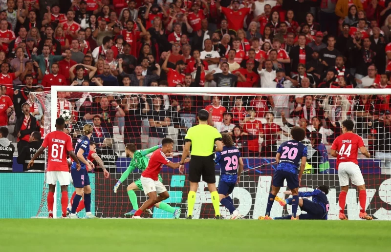 Champions League: Μπενφίκα – Φέγενορντ, σκοράρουν με ευκολία