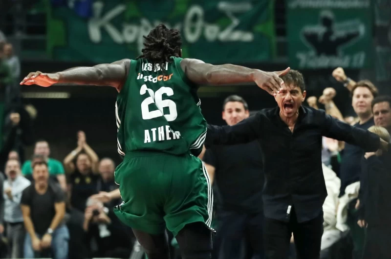 Παναθηναϊκός-Μπαρτσελόνα 90-89: Ο Λεσόρ είπε την τελευταία λέξη