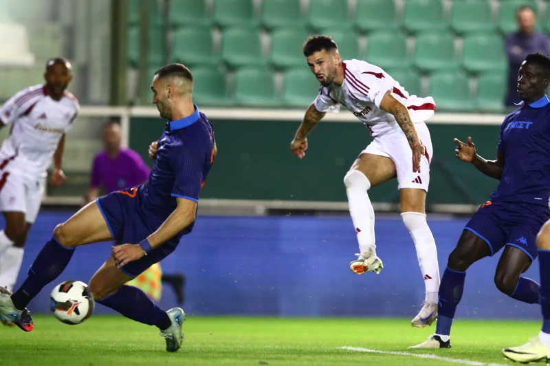 Συνδυαστικά στην Λεωφόρο