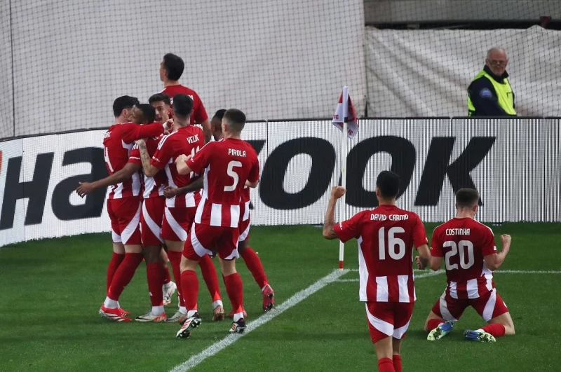 Ολυμπιακός - Καραμπάγκ 3-0: Πρόκριση-όνειρο και ραντεβού τον Μάρτιο!