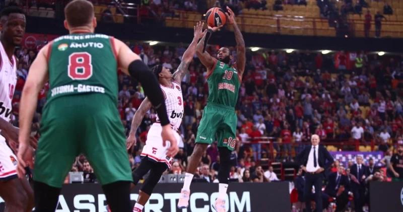 ACB: Ντέρμπι στην Βιτόρια