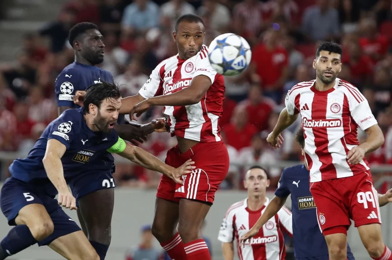 Ολυμπιακός - Πάφος 0-0: Ο Ελ Κααμπί εγκλωβίστηκε, ο Μιχαήλ κατέβασε ρολά
