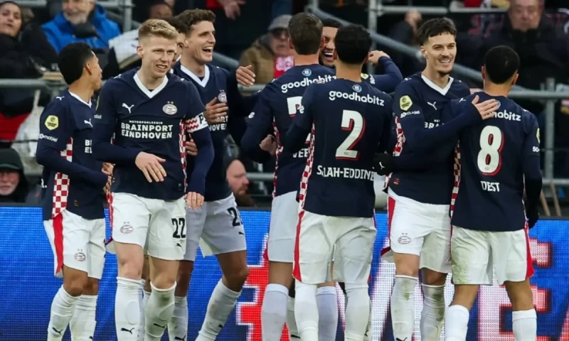 Α' Ολλανδίας: Αϊντχόφεν - Φορτούνα Σιτάρντ, κάνει το αυτονόητο η PSV