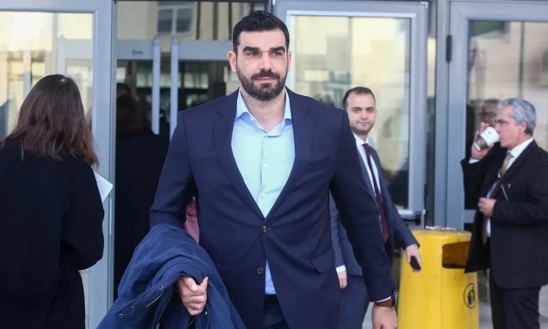 Πέτρος Κωνσταντινέας: «Το 70% των διαιτητών πάει με το σύστημα για να υπάρχει, το 20% είναι σε «εντεταλμένη υπηρεσία» και το 10% δεν δηλώνει υποταγή σε κανένα... Βασιλιά»