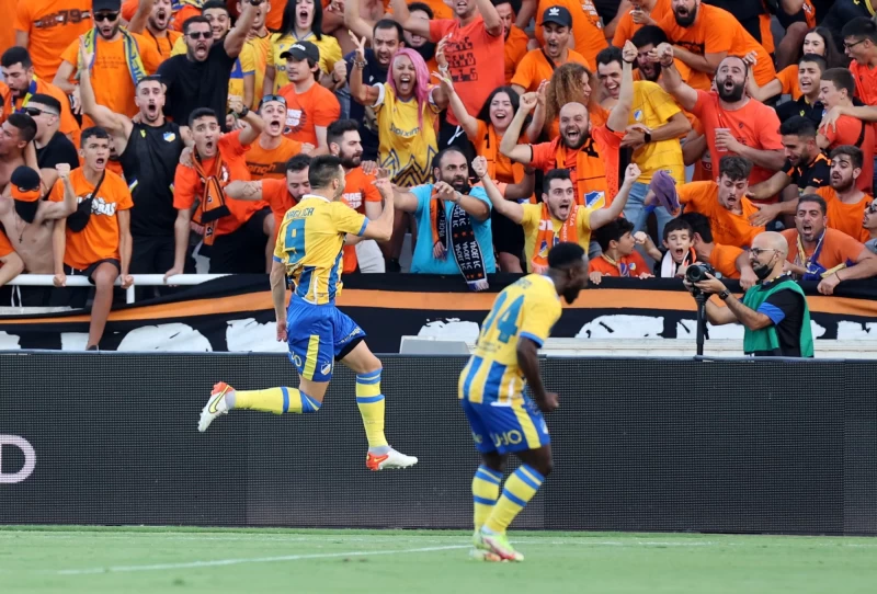 Με Καβάλα και ΑΠΟΕΛ