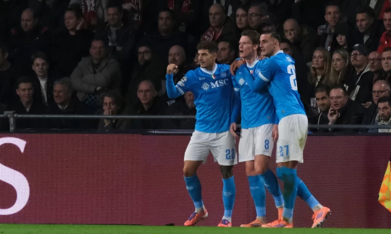 Champions League: Νάπολι - Άιντραχτ, ζητούμενο η αντίδραση