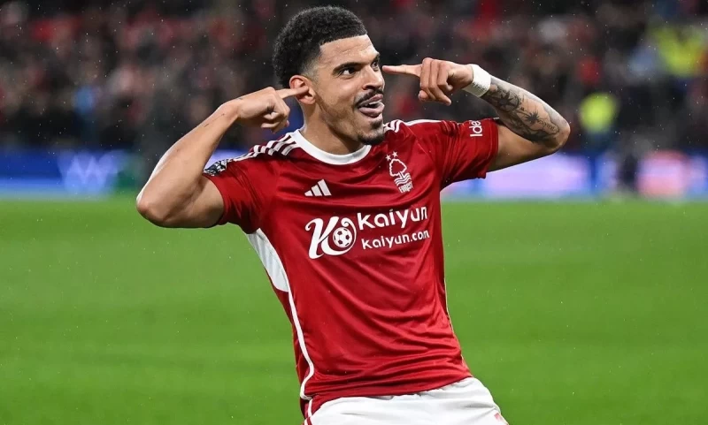 Πρέμιερ Λιγκ: Mιλούν οι έδρες