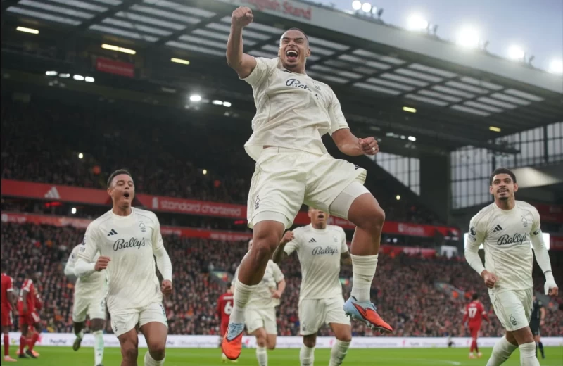 Λίβερπουλ - Νότιγχαμ 0-3: 'Εστησε πάρτι μέσα στο Άνφιλντ! 