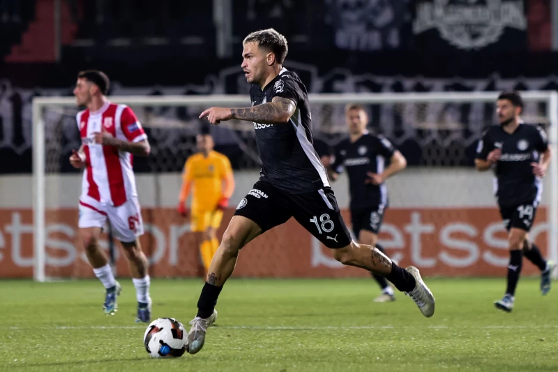 Για την πρώτη νίκη