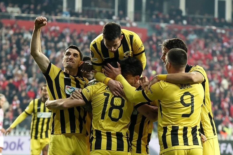 Σαμσουνσπόρ-ΑΕΚ 1-2: Θριαμβευτική ανατροπή και πετάει για τα νοκάουτ