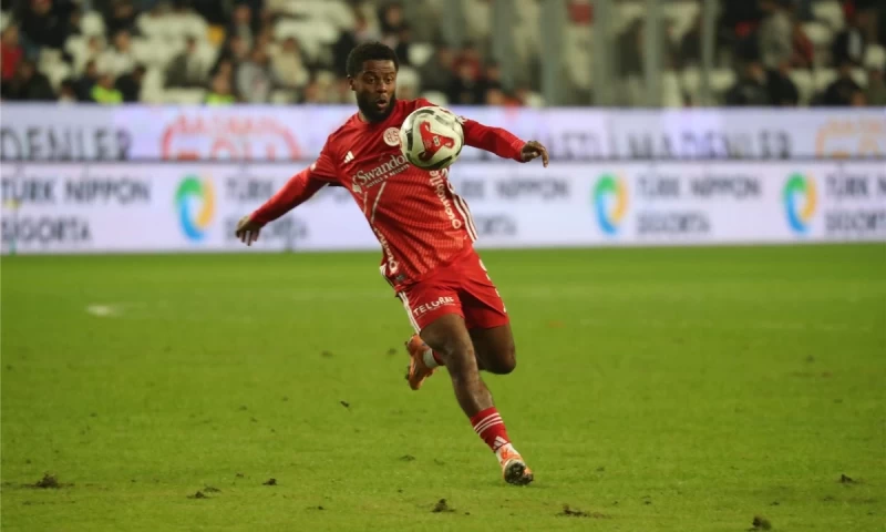 Α' Τουρκίας: Κοτσαέλισπορ - Αντάλιασπορ, λεπτές ισορροπίες