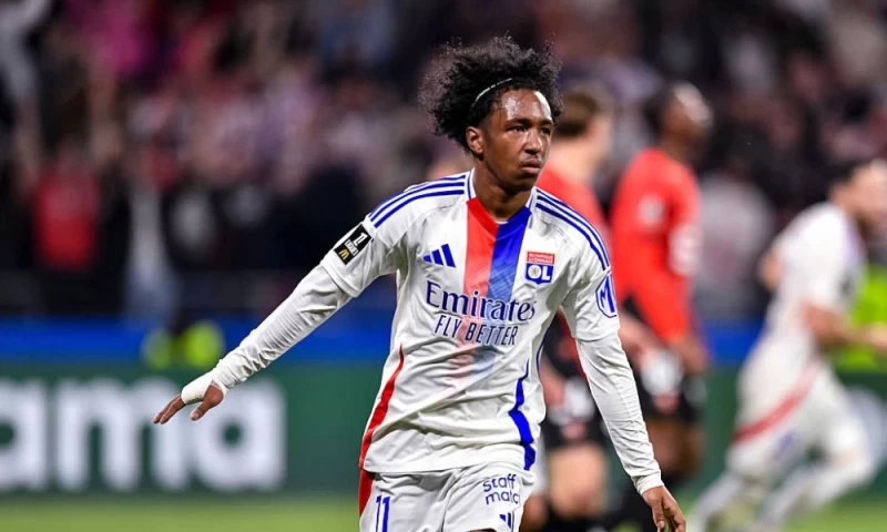 Με την ανωτερότητα της Λυών