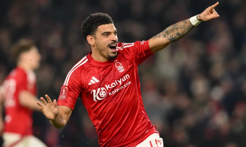 Τον πρώτο λόγο η Νότιγχαμ