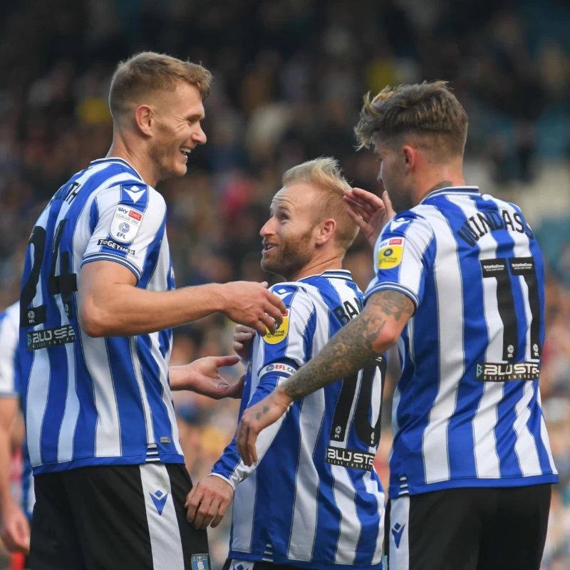 Γκολ σe Σέφιλντ και Λάρνακα