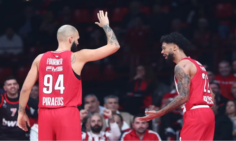 Xτίζει σερί με ειδικά στοιχήματα και ενισχυμένες αποδόσεις!