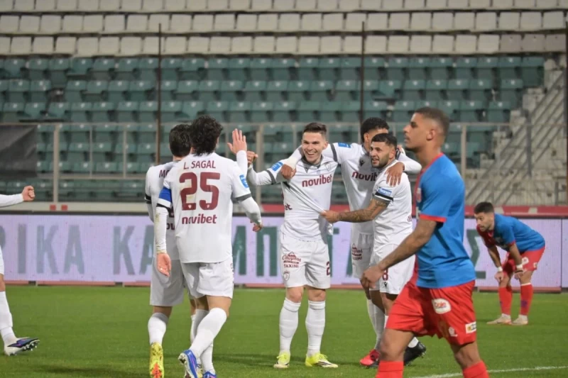 Βόλος – ΑΕΛ Novibet 0-2: Συνεχίζεται το αήττητο σερί για τους Βυσσινί!