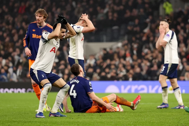 Premier League: Ο Σέσκο στις καθυστερήσεις έσωσε τη Γιουνάιτεντ, 1-1 με τη Γουέστ Χαμ