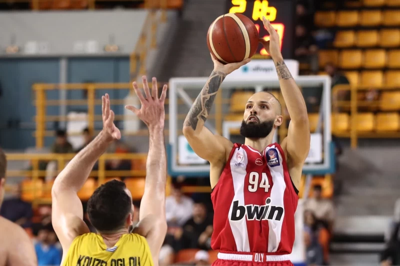 Μαρούσι-Ολυμπιακός 67-91: Νίκη-πρόβα τελικού και ανησυχία για Μιλουτίνοβ