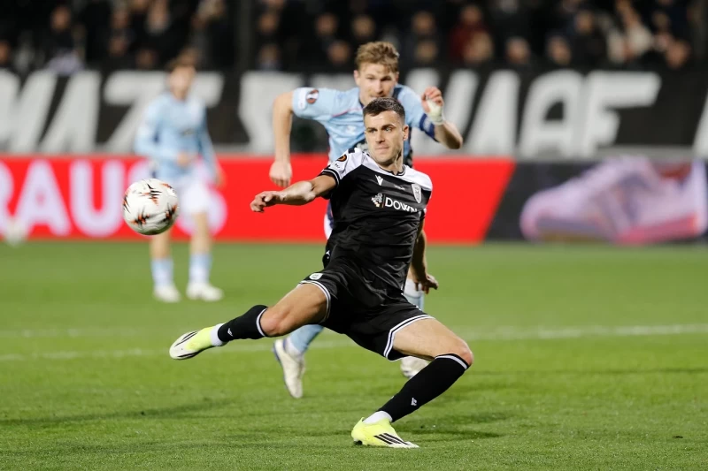 ΠΑΟΚ-Θέλτα 1-2: Ζωντανός αλλά με βαριά αποστολή