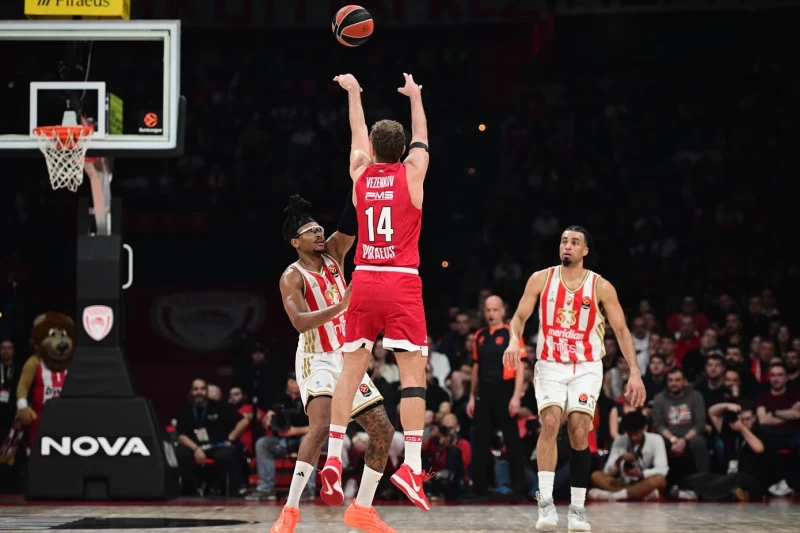 Ολυμπιακός - Ερυθρός Αστέρας 92-86: Στα δύσκολα... Βεζένκοφ!