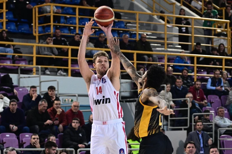 Ολυμπιακός-ΑΕΚ 81-67: Ερυθρόλευκη πρόβα… ημιτελικών