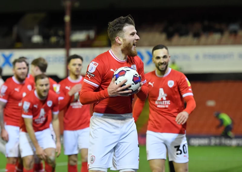 Γκολ στο Μπάρνσλεϊ