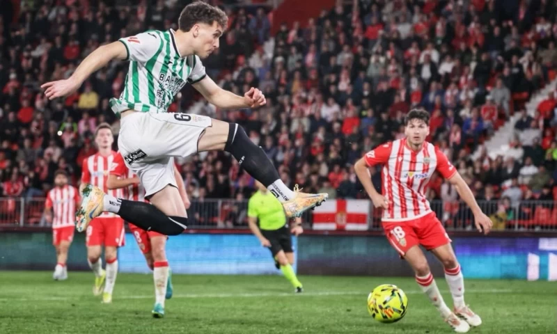 Γκολ στη Θέουτα, άσος η Βελέζ